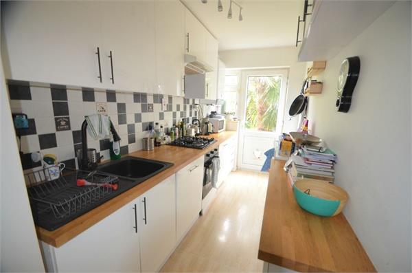 University Close, Mill Hill